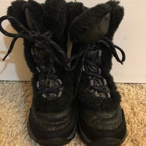 Girls North Face Nuptse Winter Boots Size 12